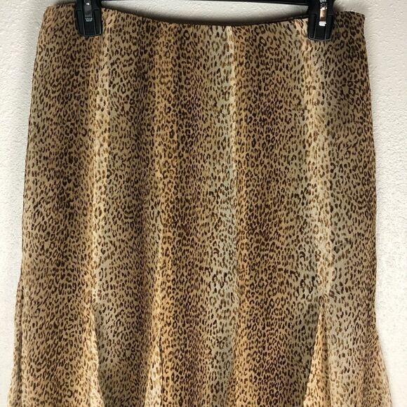 NWT Jones New York Cheetah Print Skirt Size Small - Picture 2 of 6